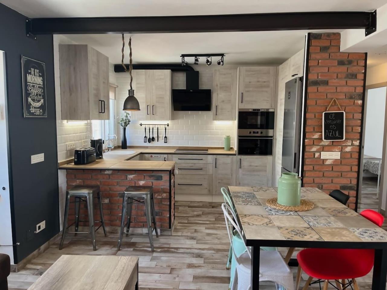Apartamento 3 Hab Con Parking Junto A La Playa Nerja Eksteriør bilde